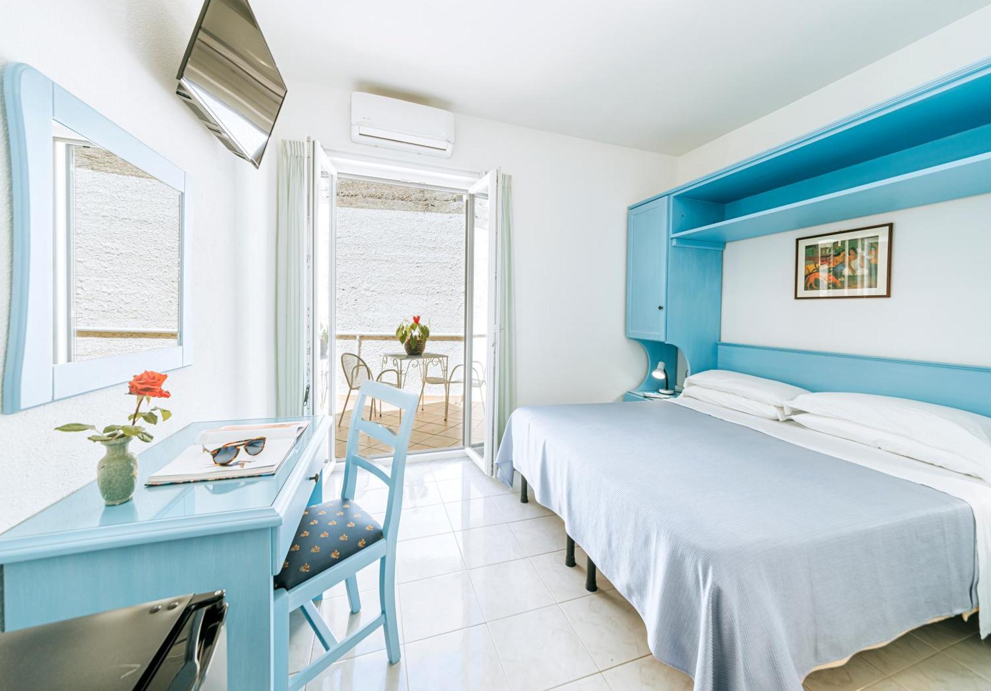 Hotel Villa D'Orta イスキア島 エクステリア 写真
