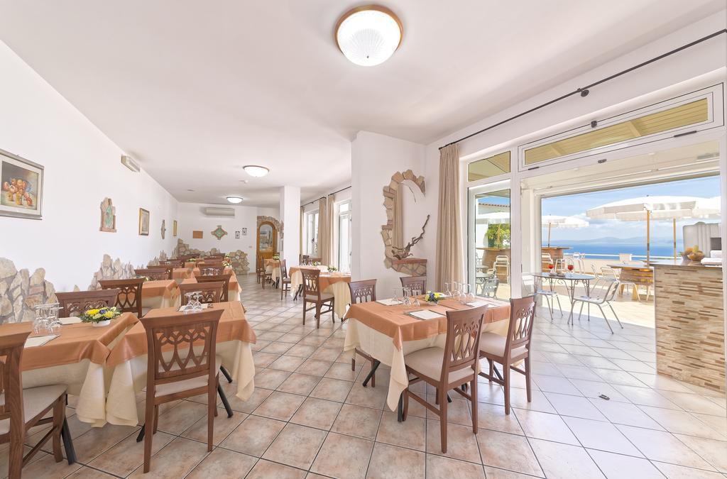Hotel Villa D'Orta イスキア島 エクステリア 写真